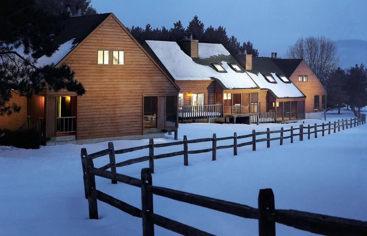 Bluegreen Vacations Christmas Mountain Village, An Ascend Resort Вісконсин Деллс Екстер'єр фото