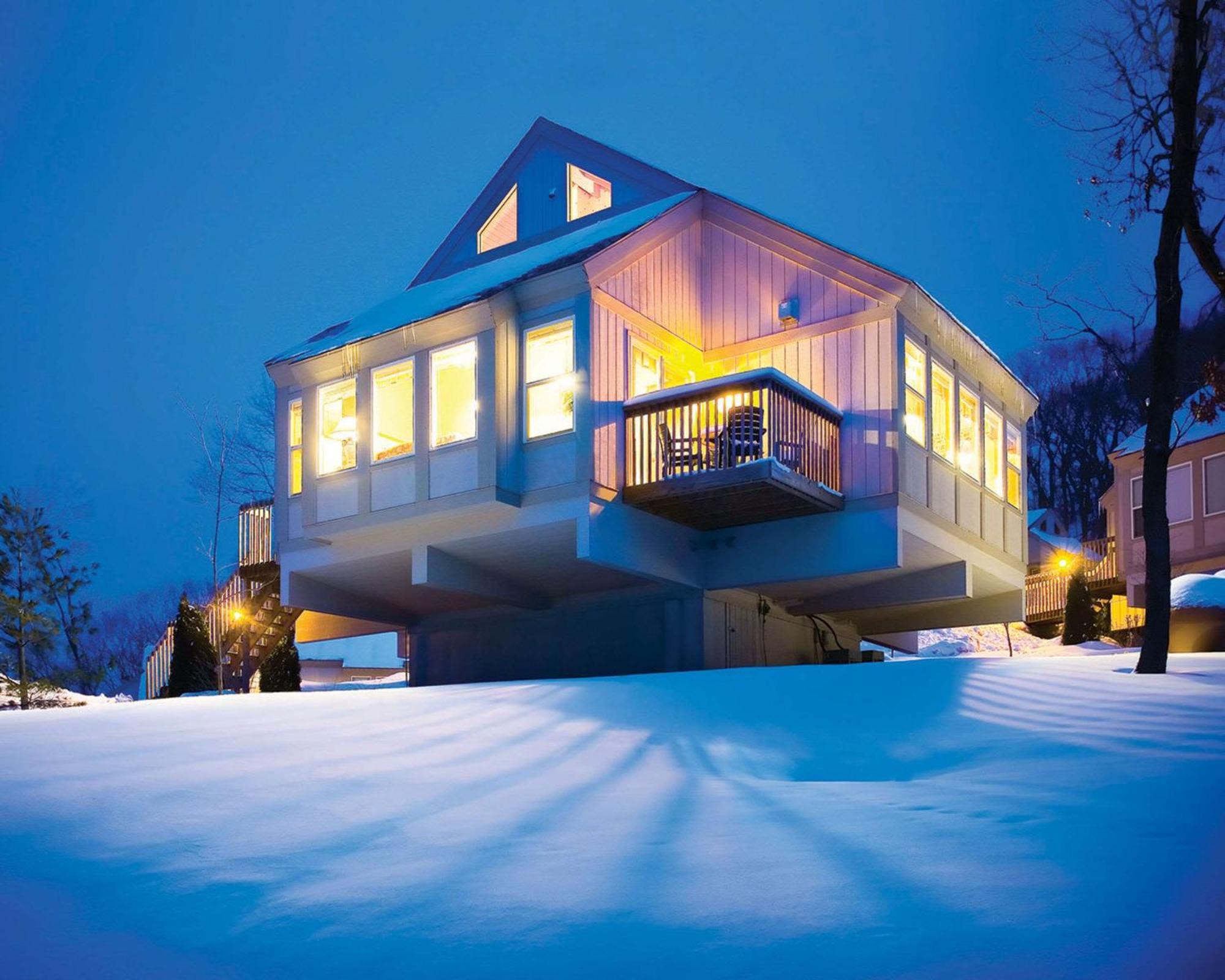 Bluegreen Vacations Christmas Mountain Village, An Ascend Resort Вісконсин Деллс Екстер'єр фото