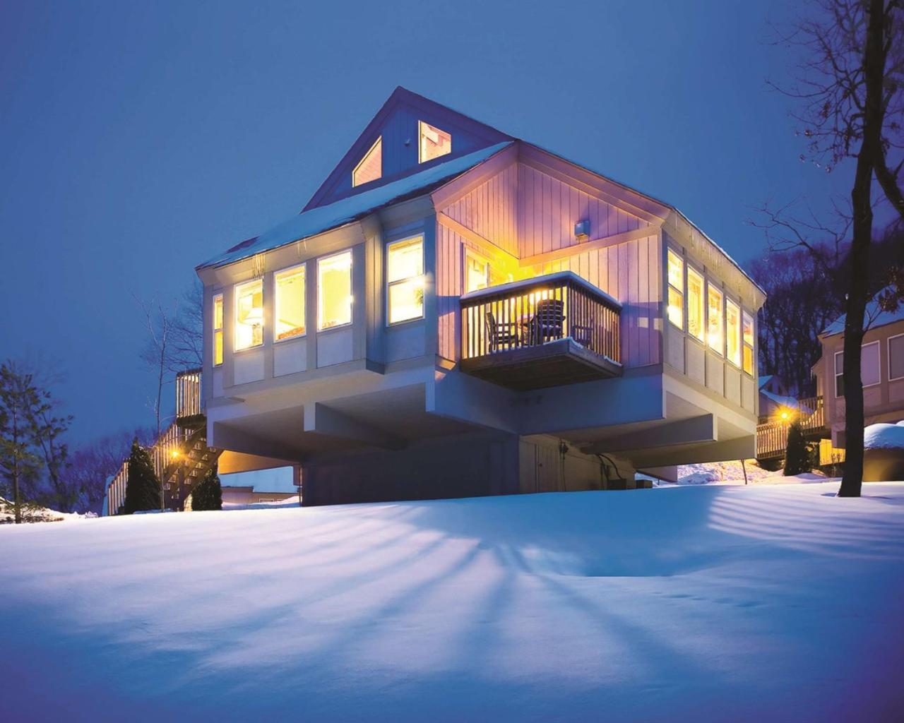 Bluegreen Vacations Christmas Mountain Village, An Ascend Resort Вісконсин Деллс Екстер'єр фото
